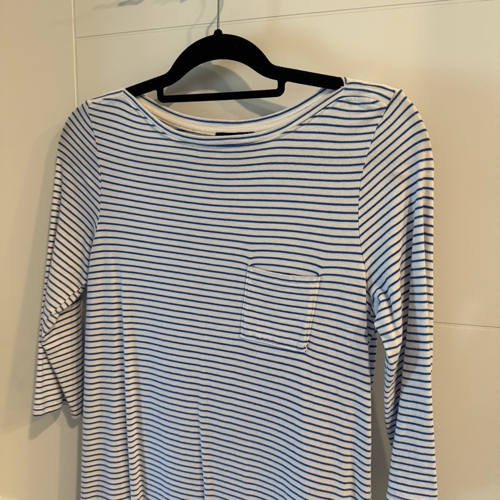 Gap Women’s Striped Blue White 3/4 sleeve Dress Sz M Medium; fits like Small
